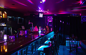 KINKS BAR PHOTO